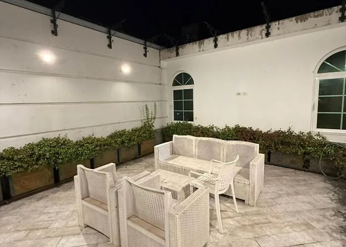 Atrium Luxe Apartment, Sauk, * ティラナ