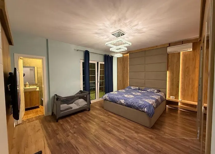 アパート Atrium Luxe Apartment, Sauk, ティラナ