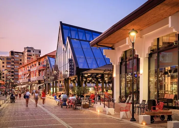 アパート Atrium Luxe Apartment, Sauk, ティラナ