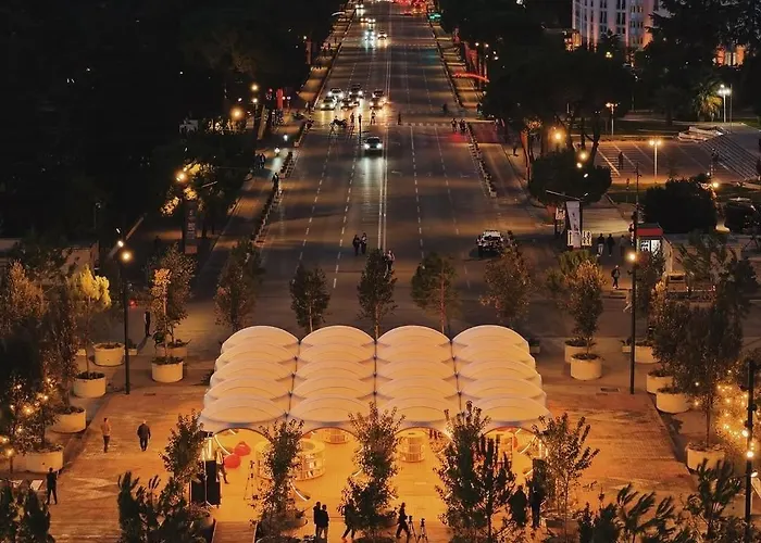 アパート Atrium Luxe Apartment, Sauk, *