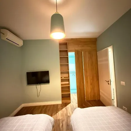 Atrium Luxe Apartment, Sauk, Διαμέρισμα *