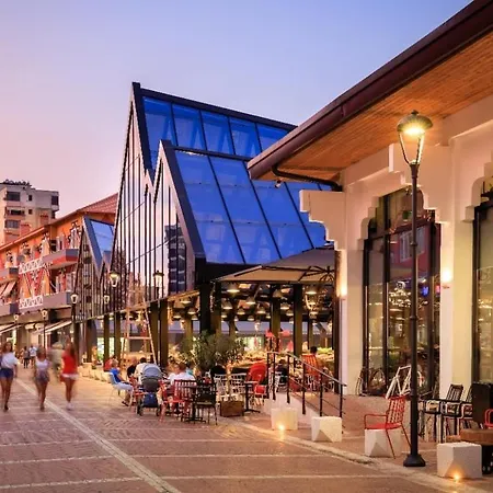 Апартаменты Atrium Luxe Apartment, Sauk, Тирана