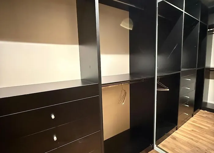 Atrium Luxe Apartment, Sauk, Апартаменты