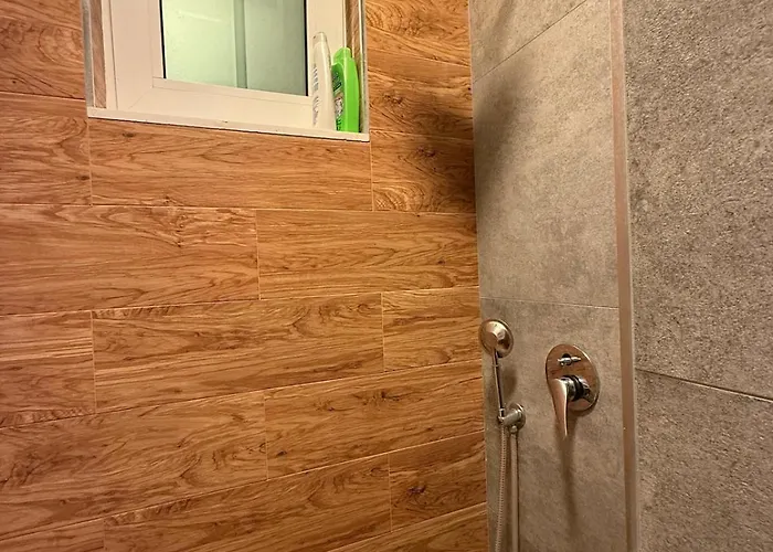 Atrium Luxe Apartment, Sauk, * Тирана